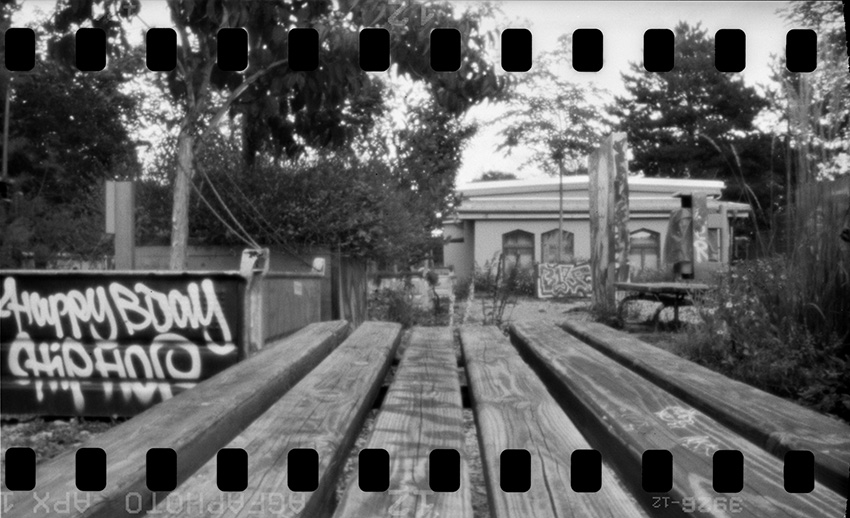 Camera Obscura Negativ in Caffenol entwickelt